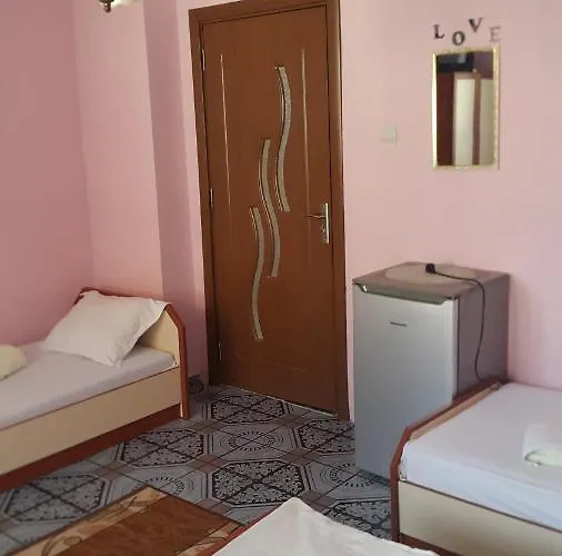 Гостевой дом на гости при силвия 3*