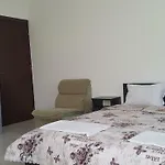 на гости при силвия Gæstehus Obzor