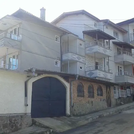 на гости при силвия