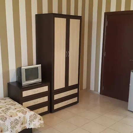 на гости при силвия 3* Обзор