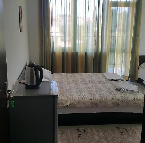 на гости при силвия 3* Obsor