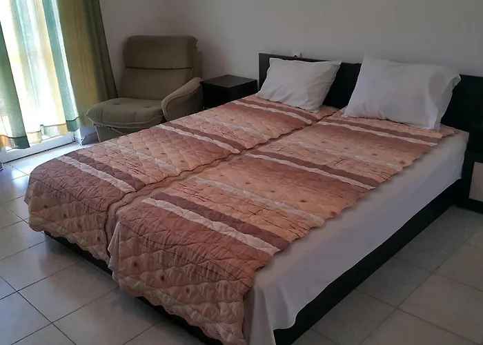 на гости при силвия Гостевой дом Обзор